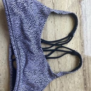 Lululemon sports bra. Size 4.